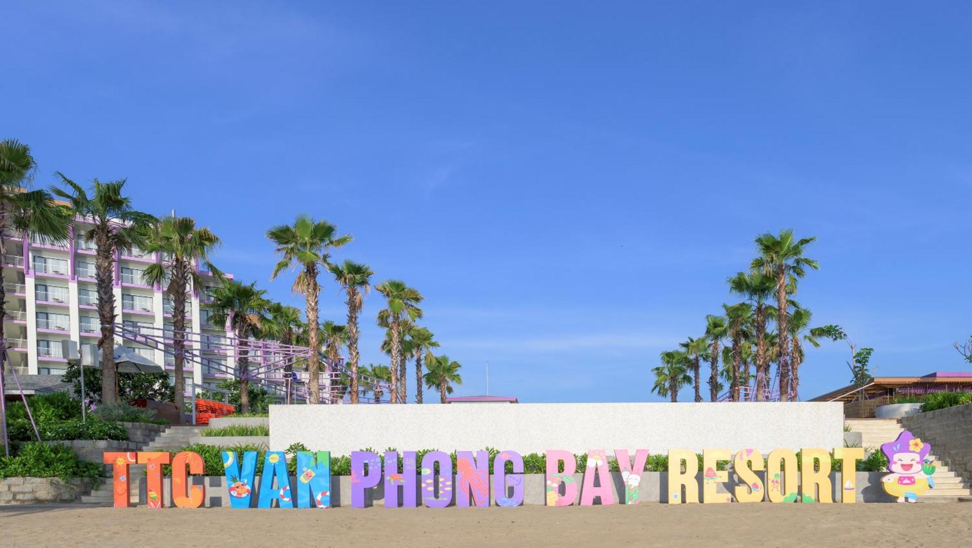 Ttc Van Phong Bay Resort - Himalaya Sauna & Steam Retreat Included Ấp Ninh Hòa  Dış mekan fotoğraf